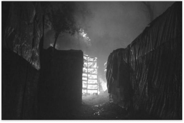Η αλήθεια για την καταστροφή στη Μόρια – Ποιοι έβαλαν τις φωτιές